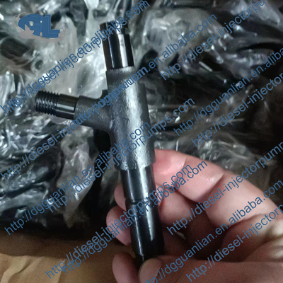 Injetor de combustível diesel 8972005703 do bocal do bom preço 8-97200570-3 para o motor de ISUZU NPR 4HG1