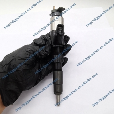 Injetor de combustível comum diesel genuíno 095000-6310 do trilho 095000-6311 DZ100212 RE530362 para JOHN DEERE 6830 06-11 4V-CR