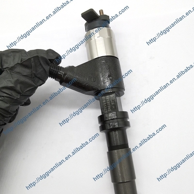 Injetor de combustível comum diesel genuíno 095000-6310 do trilho 095000-6311 DZ100212 RE530362 para JOHN DEERE 6830 06-11 4V-CR